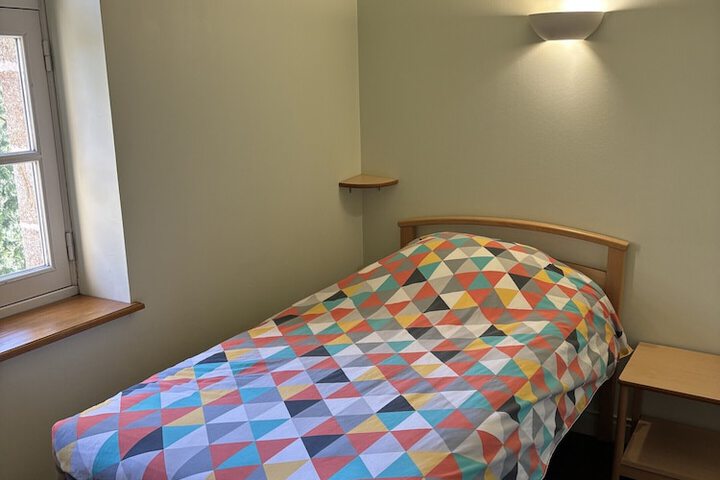 Room 18 of 64