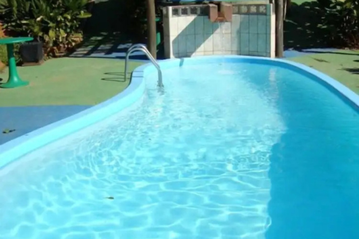 Pool 7 of 16