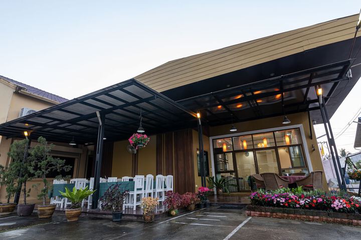 Restaurants
