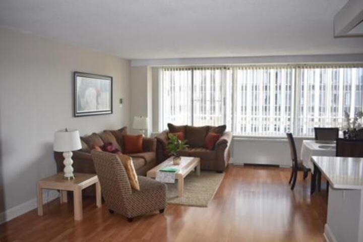 Intercontinental Luxury Suites in Arlington, DC