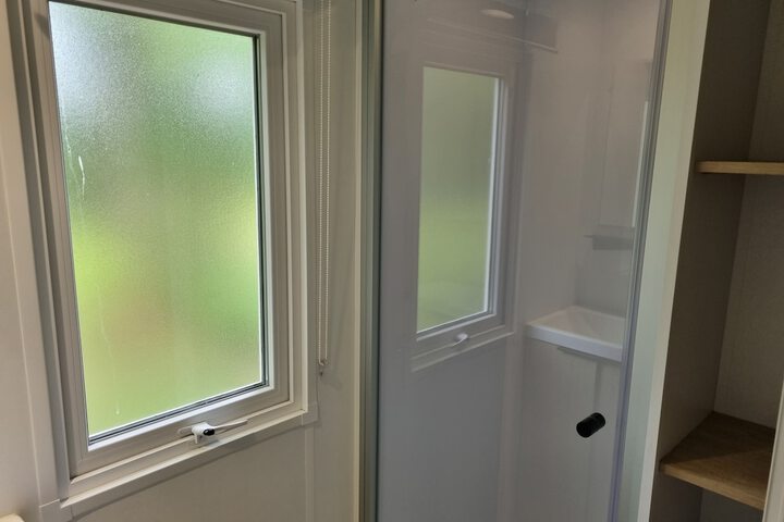 Room 84 of 117