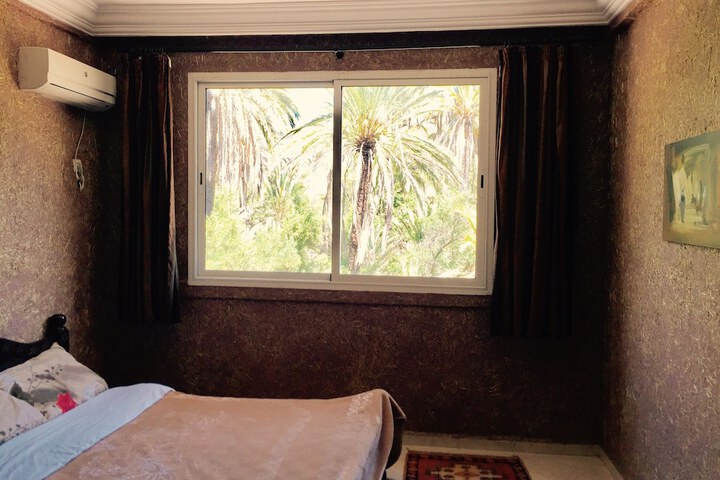 Room 5 of 27
