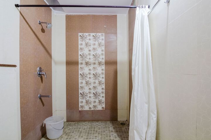 Room 36 of 46
