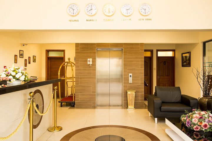 Lobby Photos