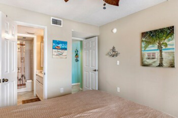 Room 41 of 44