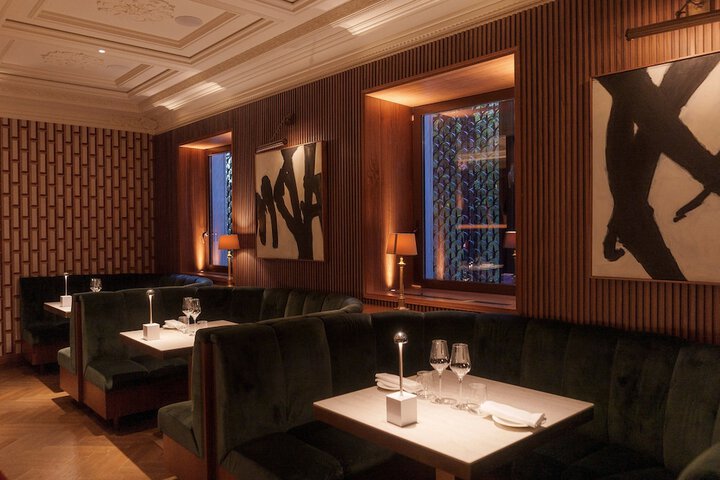 Dining 75 of 116