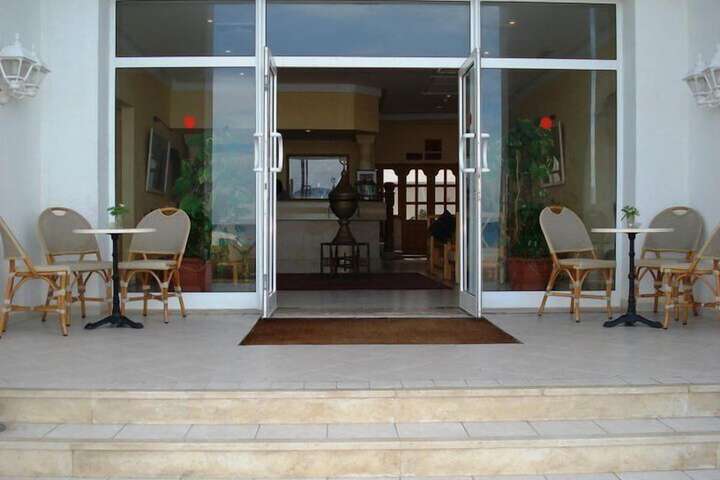 Hotel 19 of 35