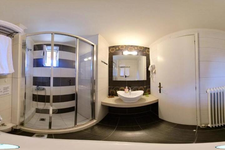 General 93 of 100