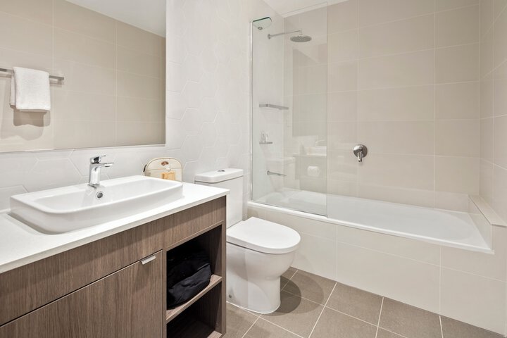 Room 14 of 21