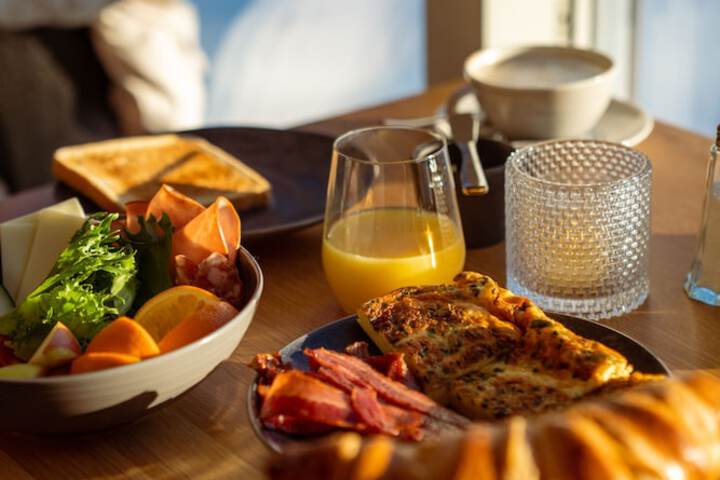 Breakfast/Coffee Service 7 of 11