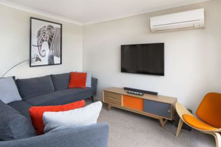 Room 14 of 15