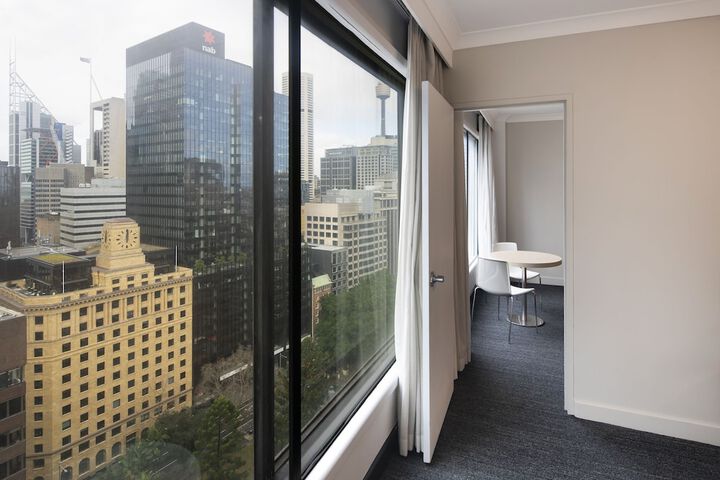 Mercure Sydney Wynyard Sydney | Bookonline.com