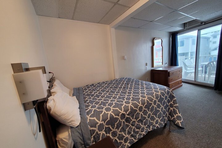 Room 21 of 39