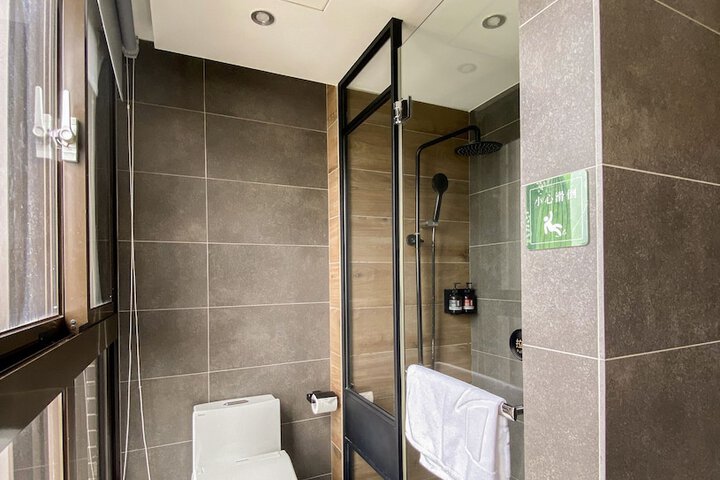 Bath Interior