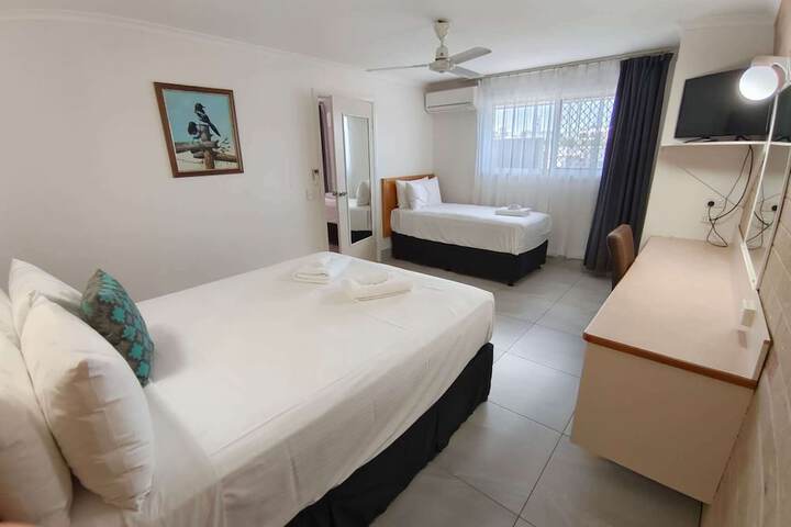 Room 20 of 93