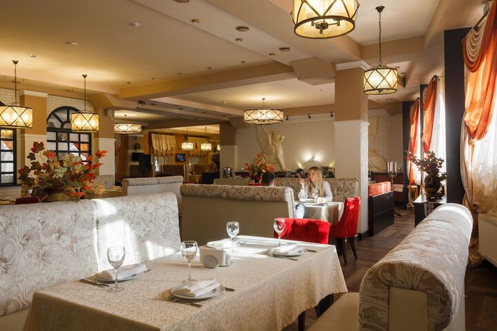 Dining 50 of 75