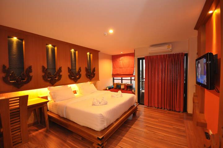 Room 30 of 83