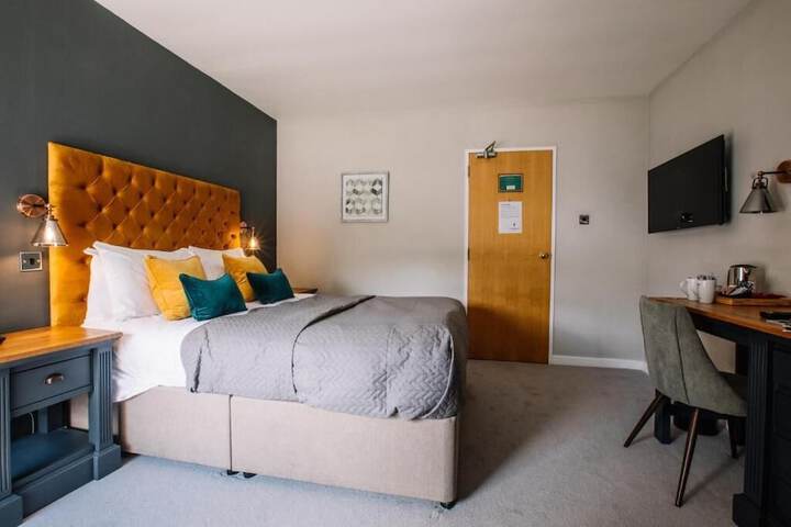 Room 18 of 89