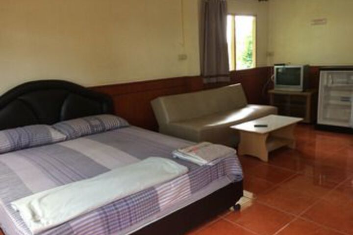 Room 15 of 22