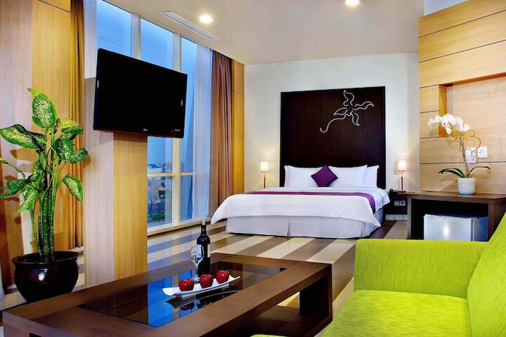 Room 5 of 34