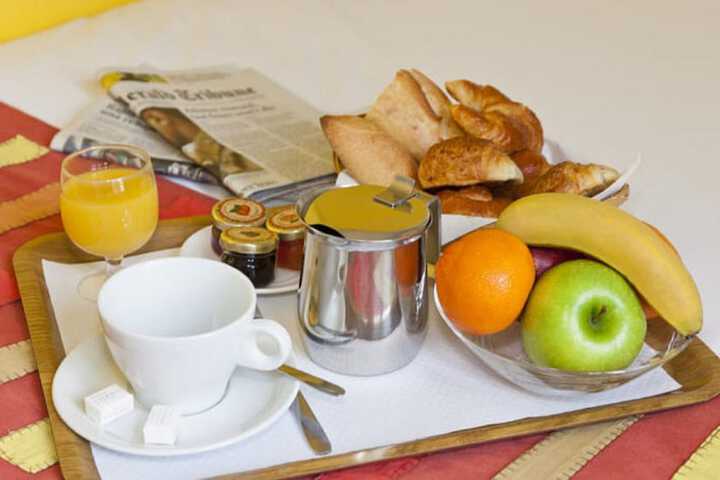 Breakfast/Coffee Service 37 of 47