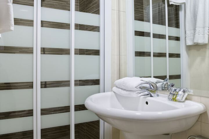 Clean Restrooms