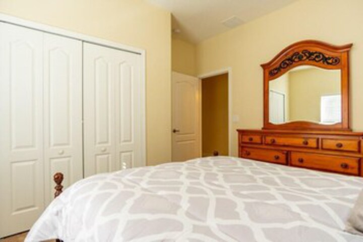 Room 48 of 53