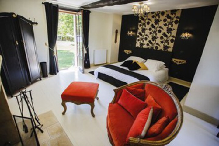 Room 46 of 50