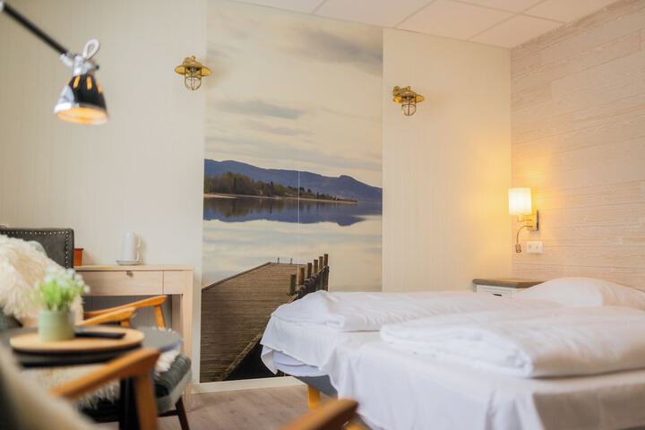 Room 93 of 262
