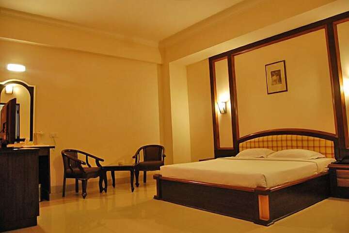Room 18 of 65