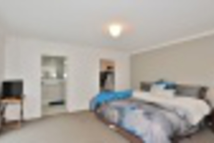 Room 40 of 156