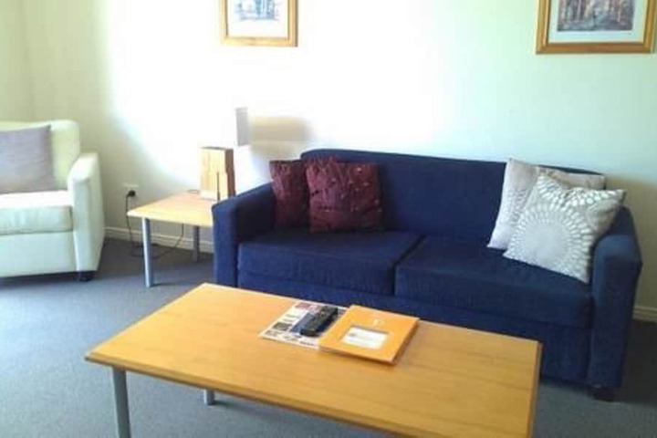 Room 16 of 39
