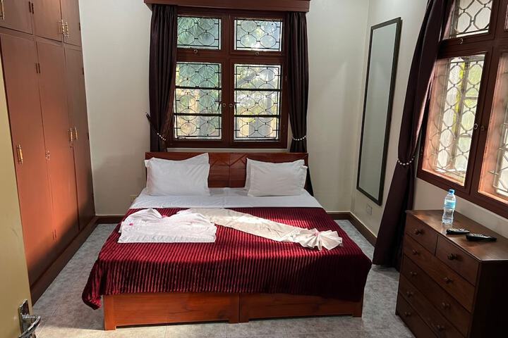 Room 44 of 92
