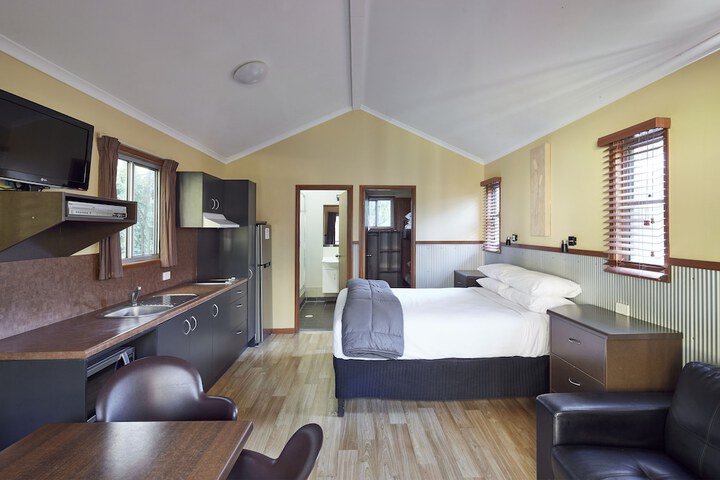 Room 10 of 137