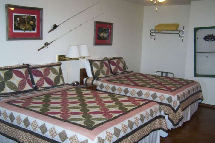 Room 3 of 53