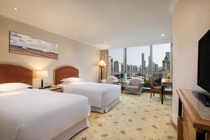 Room 21 of 83