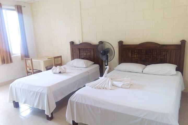 Room 7 of 13