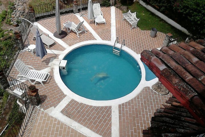 Pool 6 of 16