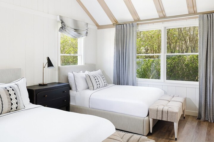 Standard King Bed Ocean View (6 of 63)