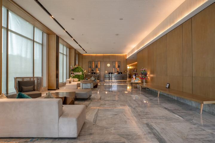 Hotel Interior 6 of 53