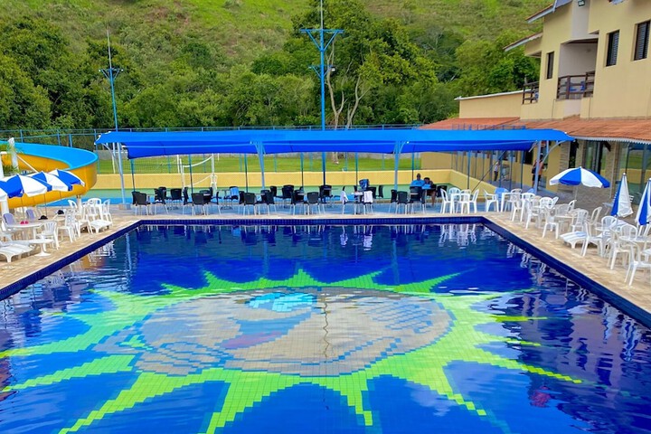 Pool Hotel