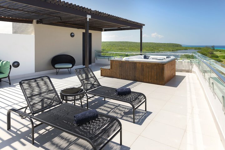 Terrace/Patio 24 of 95