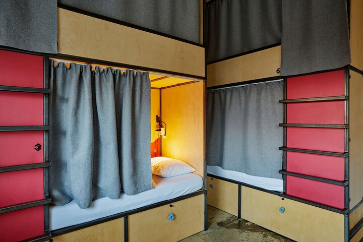 Room 17 of 56