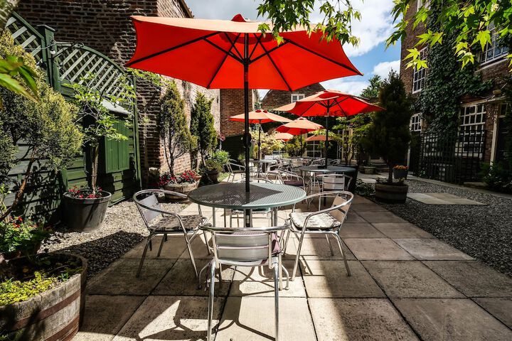 Terrace/Patio 70 of 206