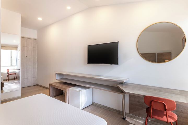 Room 29 of 59