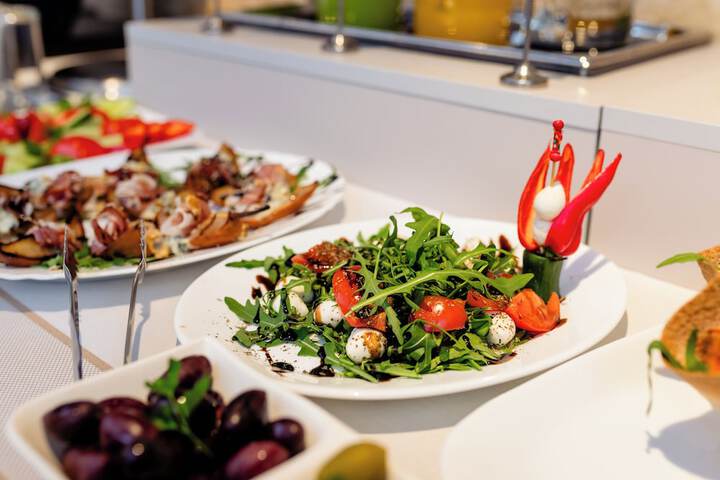 Dining 154 of 169