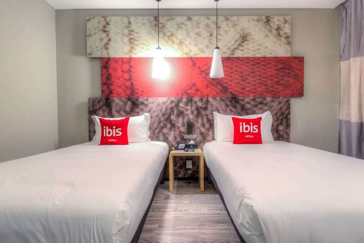Room 19 of 26
