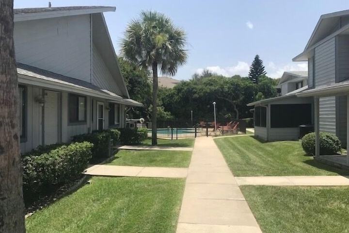 Property Grounds 17 of 25