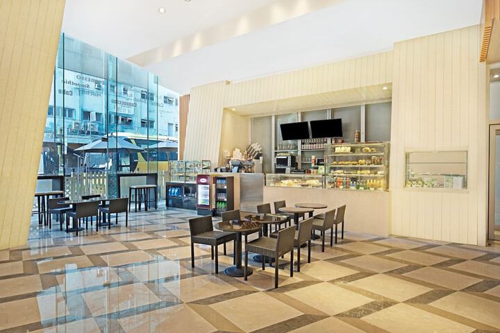 Coffee shop