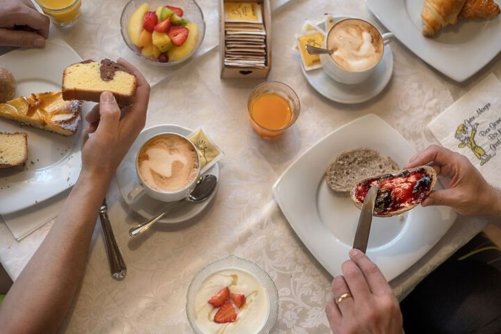 Breakfast/Coffee Service 45 of 55